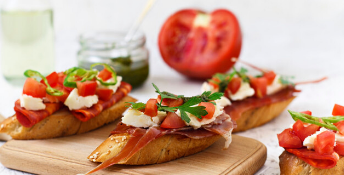 Chorizo, ham, and cheese with bread.png